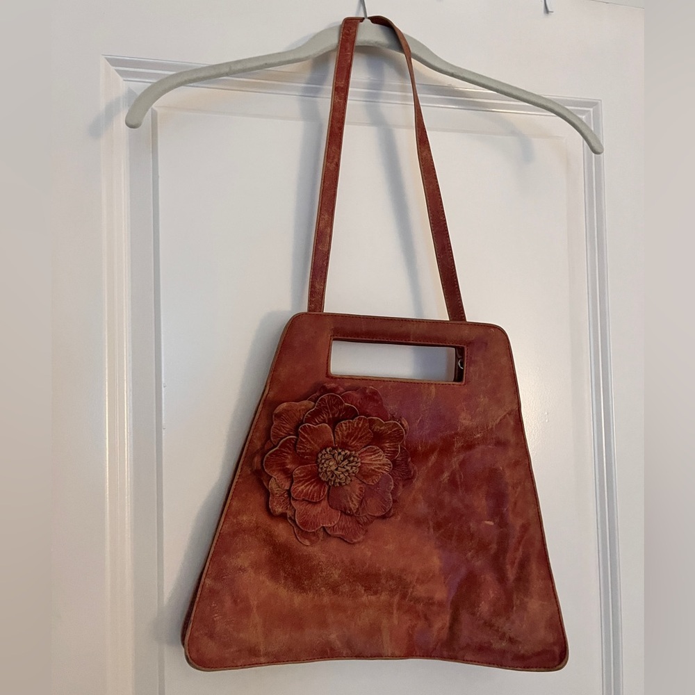 Vintage dusty red purse